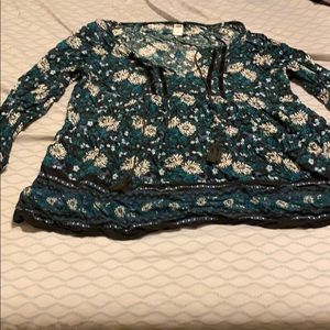 Old navy blouse